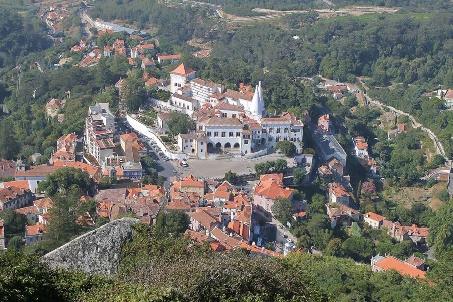 Sintra and Cascais: Full-Day Private Sightseeing Tour - Who will enjoy this Sintra day most