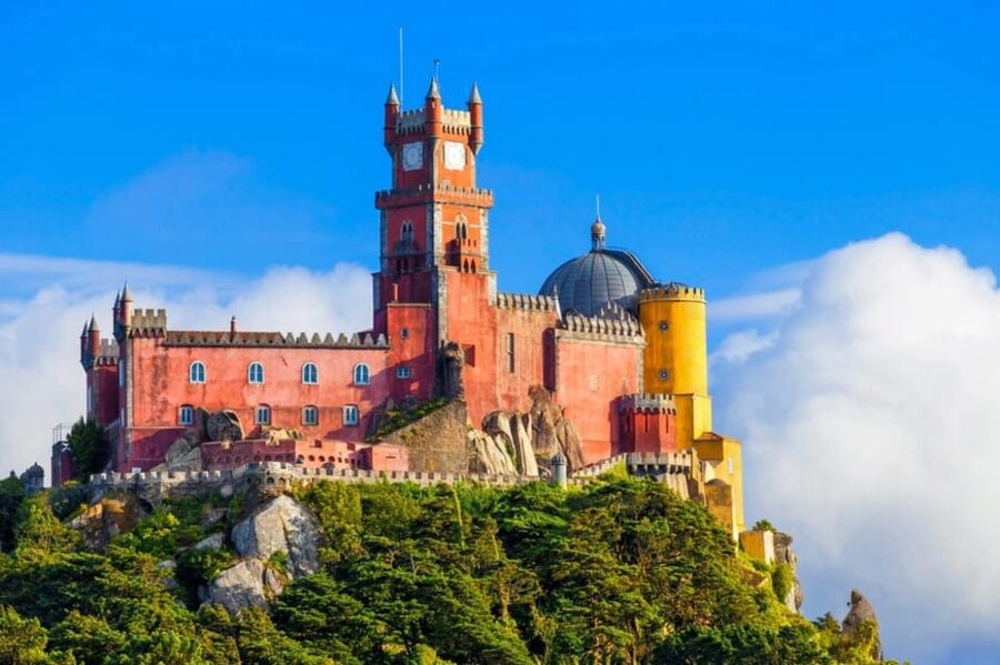 Sintra: Official Public Bus Transport: All Palaces & Castles - Comfort, Safety, and Accessibility