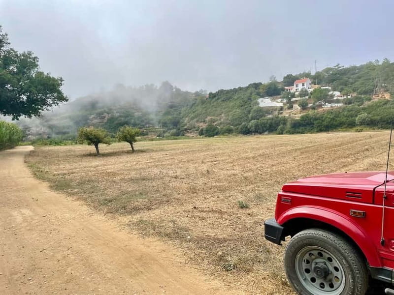 Sintra: Private Full-Day Sintra, Roca, and Cascais 4x4 Tour - Guincho Beach and Cabo da Roca
