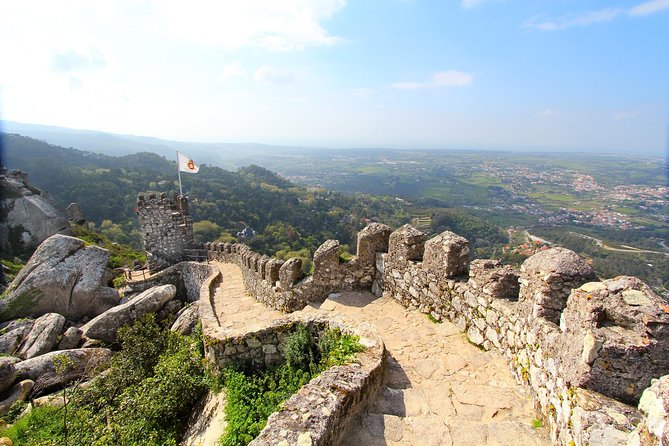 Sintra Private Personalized Half-Day Experience - Pena Palace: the sight that needs the clearest plan