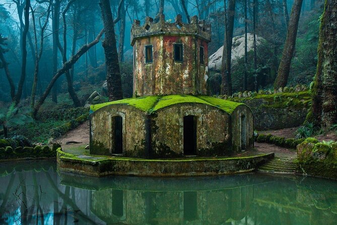 Sintra Private Tour with Tickets: Pena Palace & Moorish Castle - Weather, walking, and mobility advice