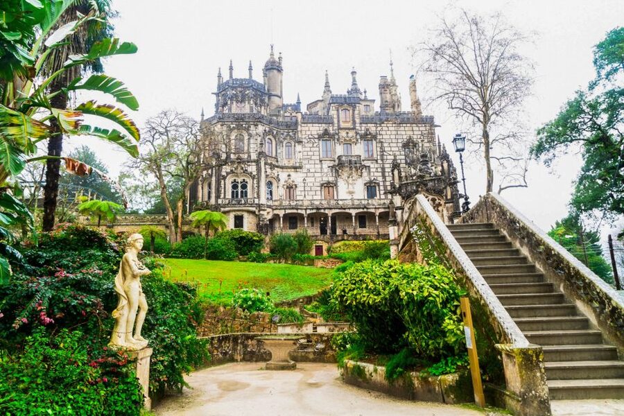 Sintra: Quinta da Regaleira E-Ticket and Audio Guide - Grottoes, fountains, and the pleasure of wandering