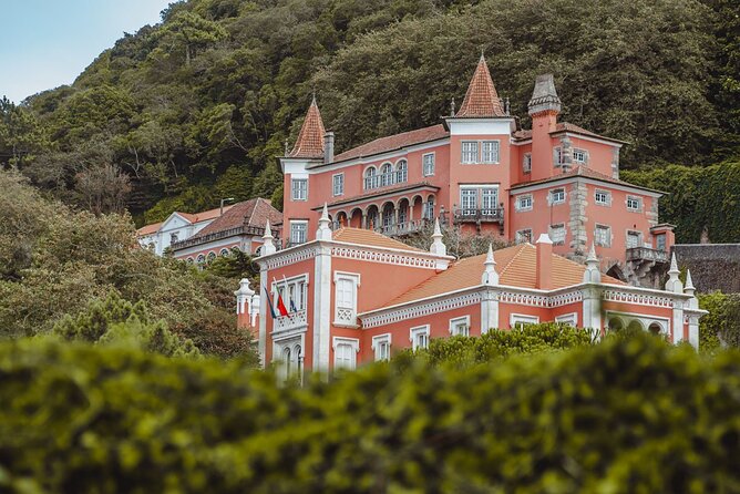 Sintra: The Romantic Village – Half-Day Private Guided Tour - Seteais and Monserrate: beautiful extras with a time limit
