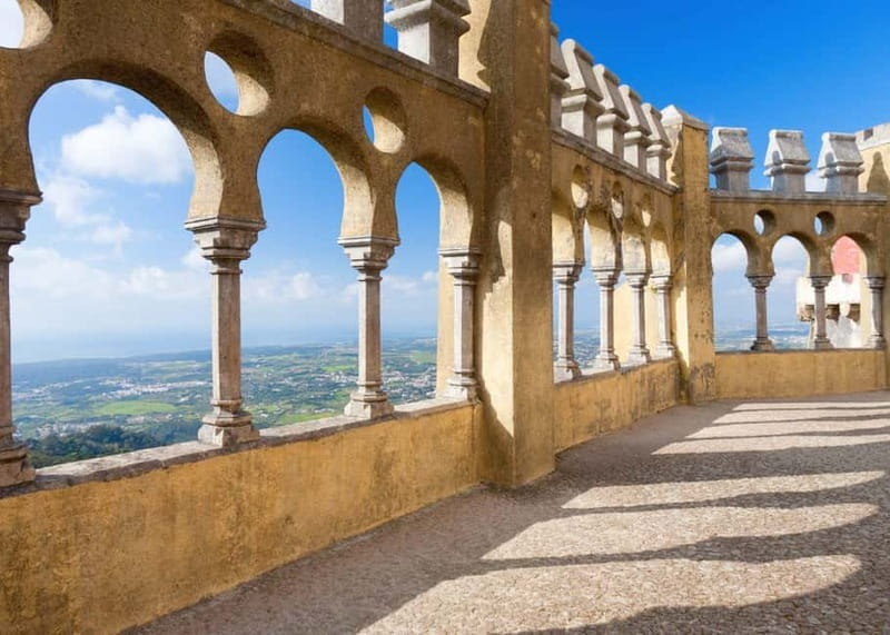Sintra: The Romantic Village – Private Half-Day Guided Tour - Guides who shape the day