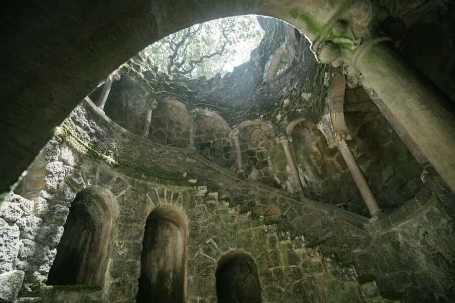 Sintra: The Romantic Village – Private Half-Day Guided Tour - Seeing Regaleira, Seteais, and Monserrate