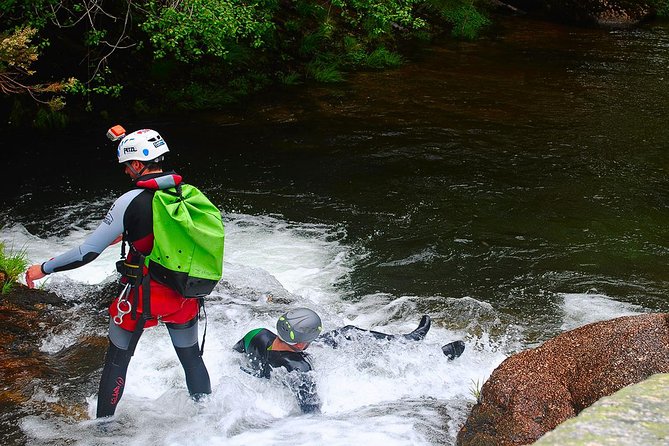 Star canyoning - Equipment, clothing, and the cold-water question