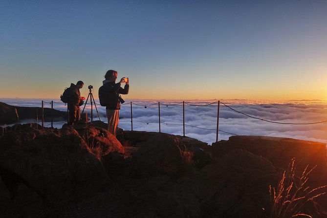 Sunrise Guided Hike PR1 Pico do Areeiro Pico Ruivo small group - The guide makes the difference