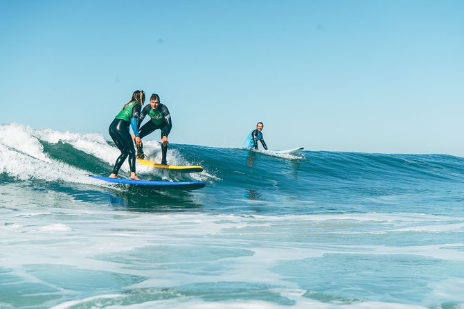 Surf Lesson in Lisbon - The surf experience - Getting fitted at the Surf IN coffee bar