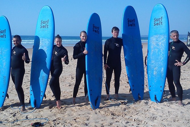 Surf lessons in the Algarve - Food, drinks, and simple beach planning