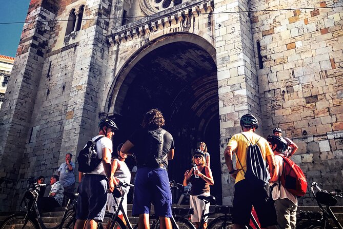 The 7 Hills Tour of Lisboa - Through Lisbon’s oldest quarters