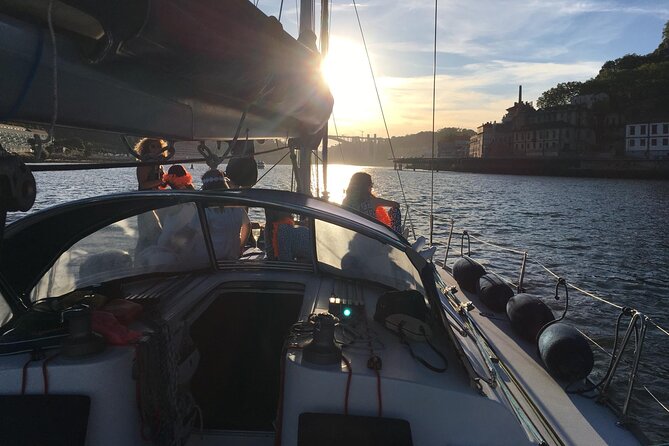 The Best Douro Boat Tour - A slow look at Cais da Ribeira