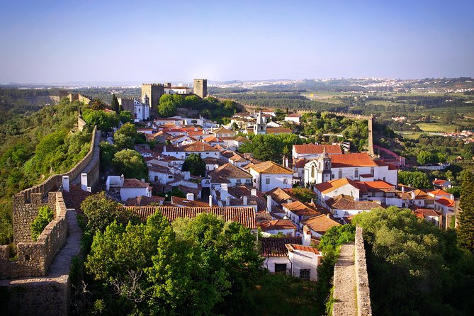 The Best of the West - Fátima, Nazaré, Óbidos & Batalha - The guide and the multilingual format