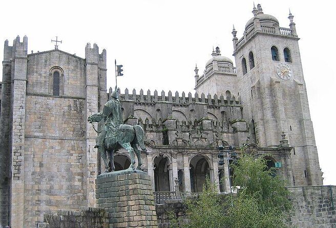 The Unvanquished Tour in Porto City Center - Key points to know before you book