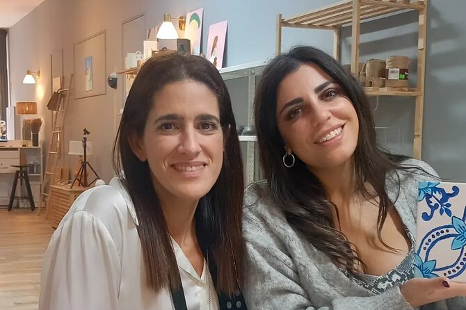 Tile Painting and Cocktails in Downtown Porto - The finished tile and the one-hour wait