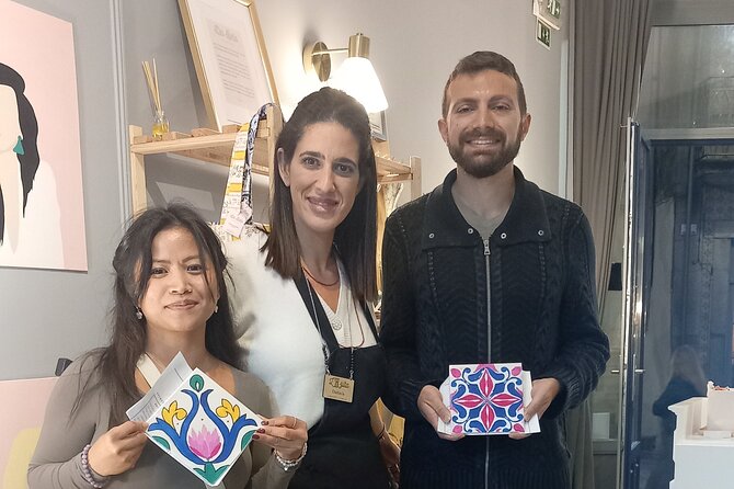 Tile Painting and Cocktails in Downtown Porto - Who should book this Porto workshop?