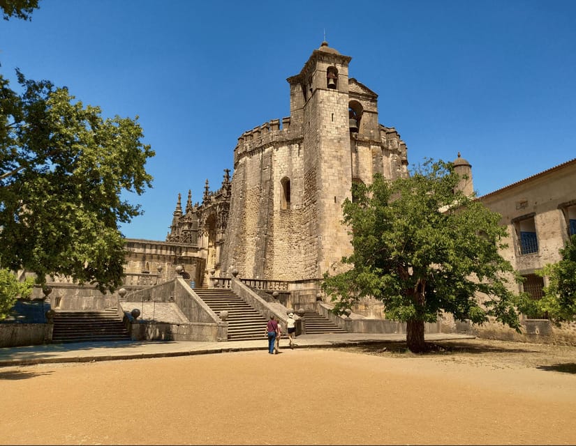 Tomar: Knight's Templar Castle and Convent of Christ Tour - The Charola and the Templar beginning