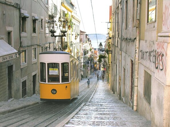 Tour of Lisbon in a Private Tour - A full Lisbon overview in one private day