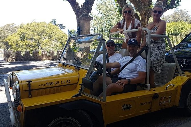 Tour Sintra in talking-car PT EN ES FR IT DE DU with GPS - Capuchos and Peninha