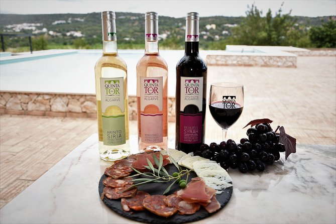 Tour & Wine tasting - Authentic Algarve Flavours by Quinta da Tôr - Homemade bread, olive oil, and Algarve tapas