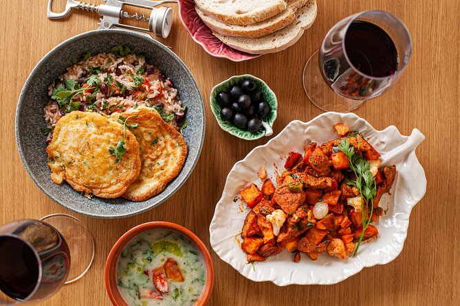 Traditional Portuguese Cooking Class in Lisbon - Why the small group improves the experience