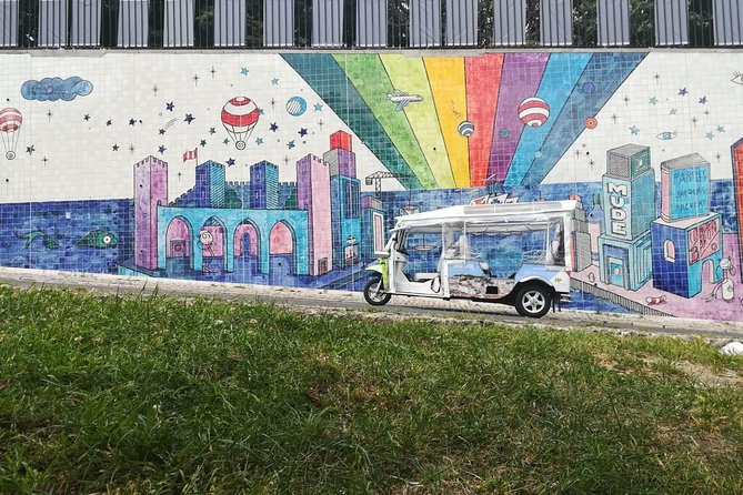 Tuk Tuk Lisbon: The Best of Lisbon in Half a Day - Why a tuk-tuk works well in hilly Lisbon