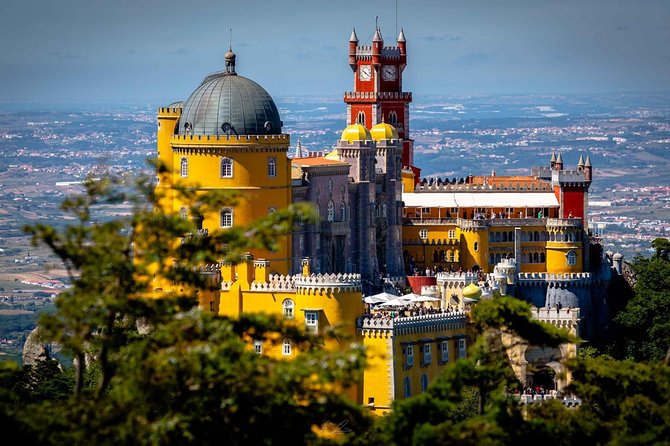 Unforgettable Sintra Tour E-CAR GPS audio-guided route that informs and entertains! - Starting near Sintra train station