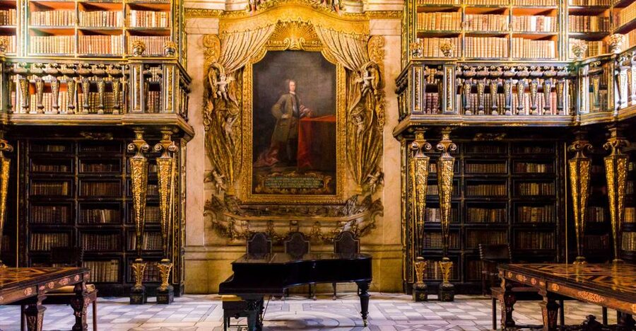 University of Coimbra Walking Tour - The Royal Palace: from royal residence to university landmark