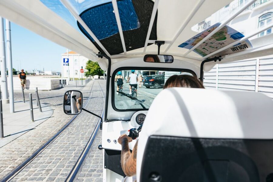 Vadio: Lisbon Old Town Private Tuk Tuk Tour - What $165 means for two people