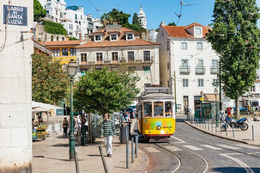 Vadio: Lisbon Old Town Private Tuk Tuk Tour - The guides are a major part of the experience