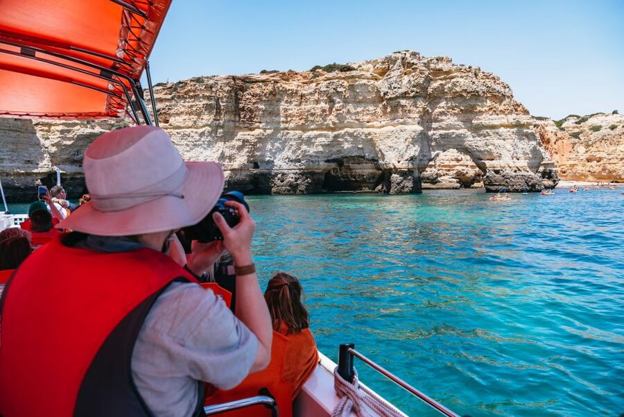 Vilamoura: Benagil Cave Boat Tour with Entry - Entering Benagil Cave by boat