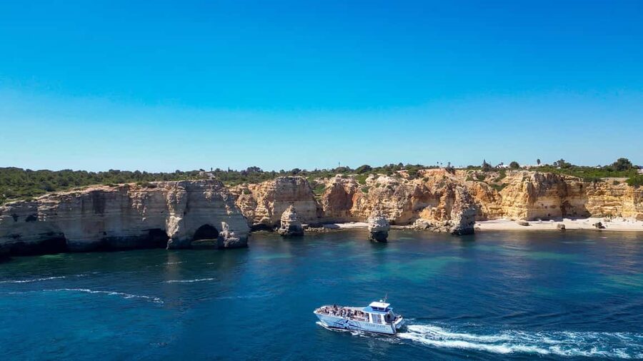Vilamoura: Benagil Cave Quest Boat Tour - Key points to know before you book