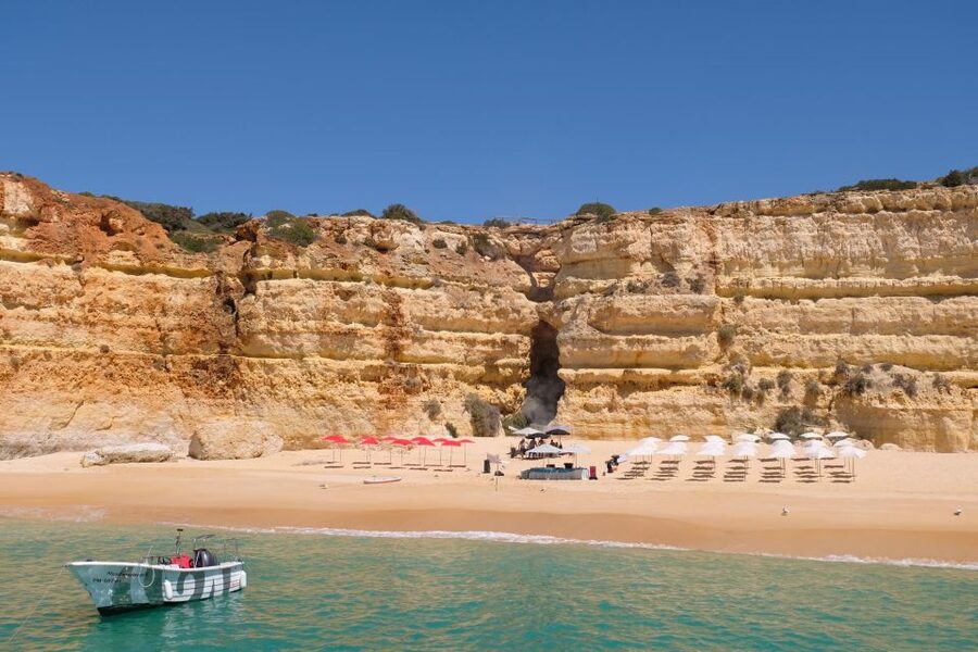 Vilamoura: Guided Sightseeing Cruise with Beach BBQ & Drinks - What you will and will not see at Benagil