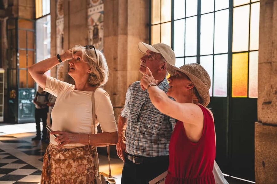 Walking tour discover Porto's center in German (max. 12 pax) - Clérigos and the upper-city viewpoints