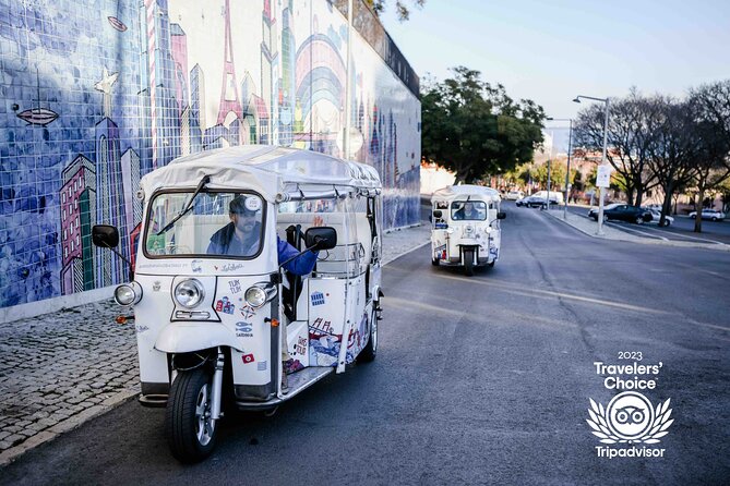 Welcome Lisbon Tour with Local Guide in Private Eco Tuk Tuk - Graça and Senhora do Monte