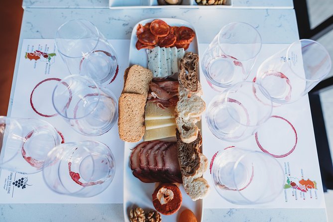 Wine and Cheese Tasting Lunch in Portuguese Wine Bar - Is $72.56 a fair price in Lisbon?